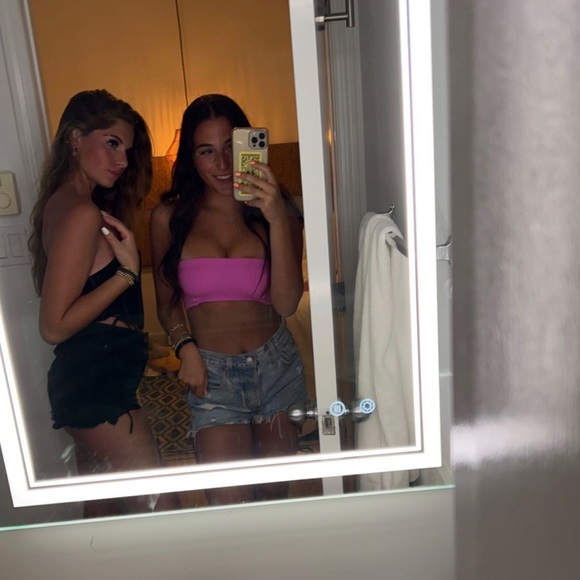 nikkirobertsonn